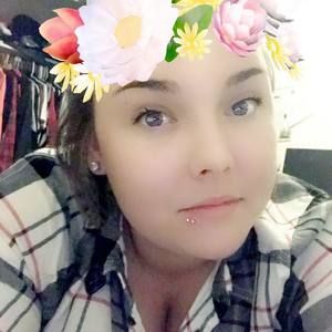 Meet your Posher, Talisha